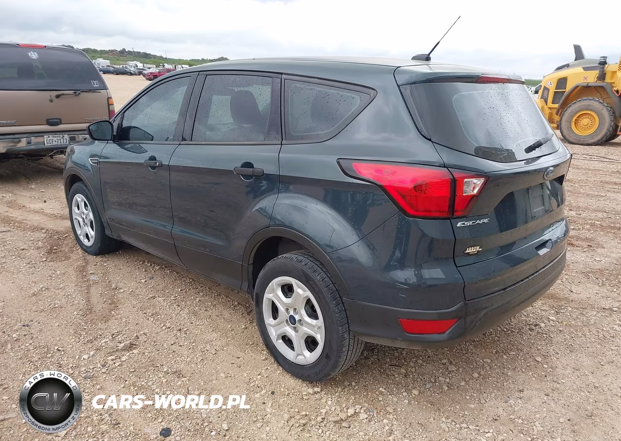 2019 Ford Escape S VIN:1FMCU0F72KUB00047 - 3