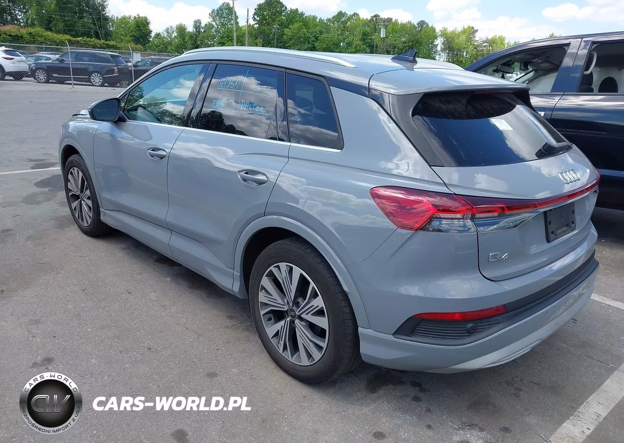 2025 Audi Q4 E-Tron Premium 45 Quattro VIN:WA1B5BFZ2SP043609 - 3