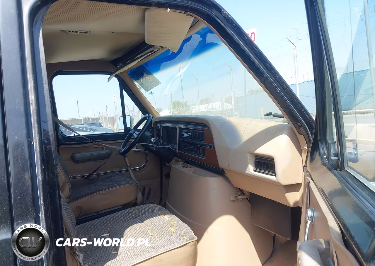 1985 Ford Econoline E150 Van VIN:1FTEE14F4FHB90990 - 5