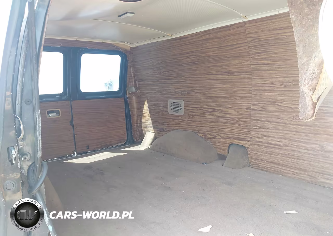 1985 Ford Econoline E150 Van VIN:1FTEE14F4FHB90990 - 8