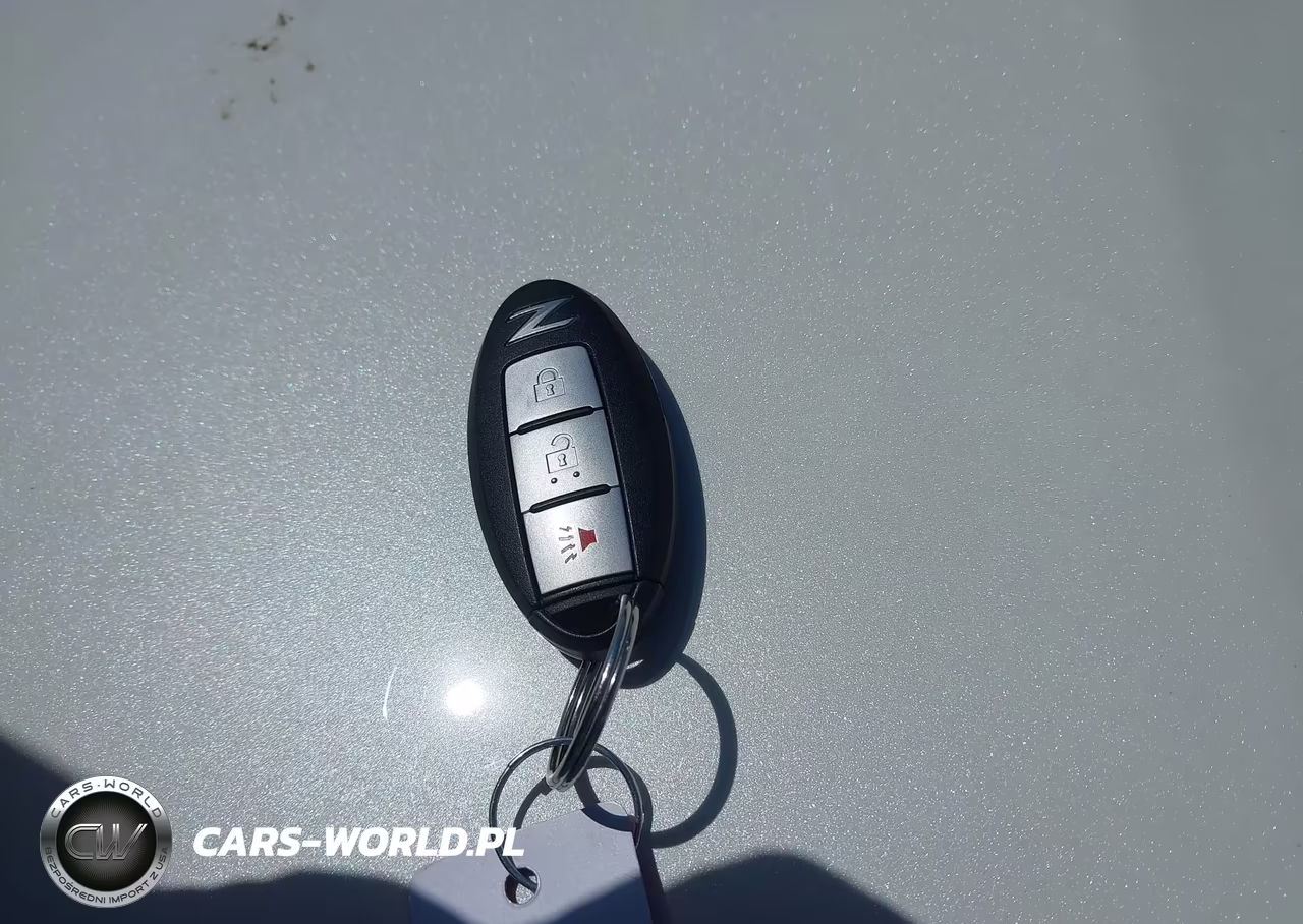 2016 Nissan 370Z Sport Tech VIN:JN1AZ4EHXGM930798 - 11