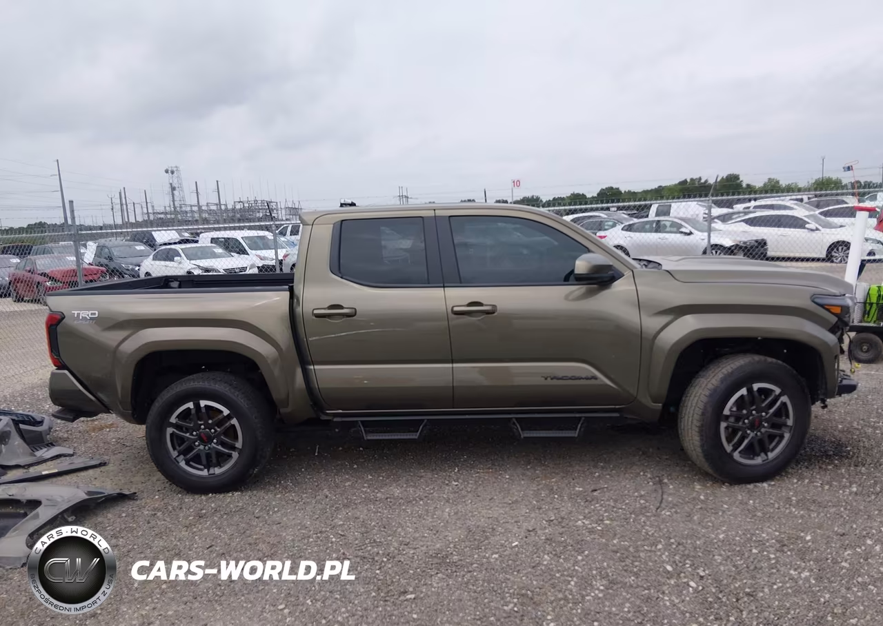 2025 Toyota Tacoma Trd Sport VIN:3TMKB5FN4SM030833 - 14