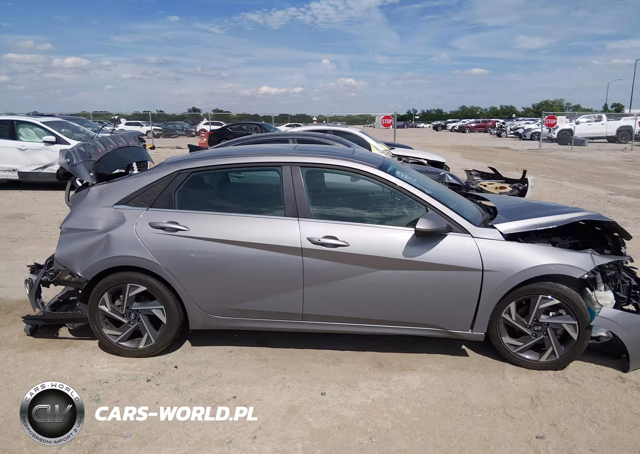 2025 Hyundai Elantra Sel Convenience VIN:KMHLS4DG5SU909879 - 13