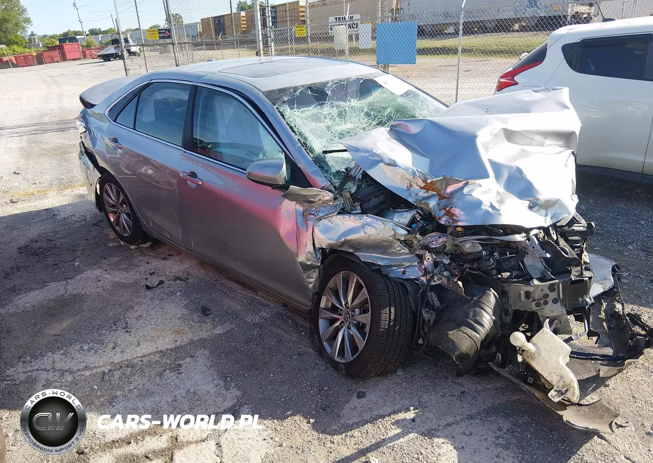 2016 Toyota Camry Hybrid Le-Se-Xle