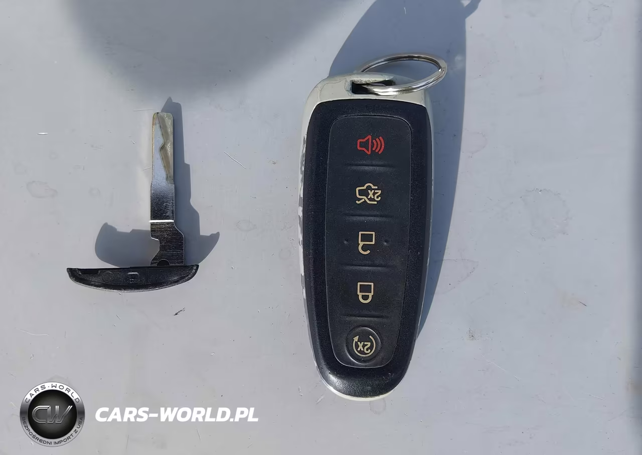 2014 Ford Escape Titanium VIN:1FMCU9JX4EUE18574 - 11
