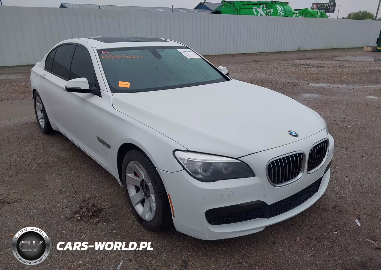 2013 BMW 750I xDrive