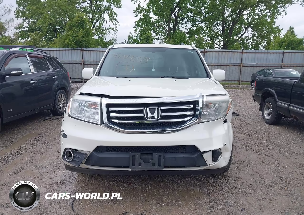 2015 Honda Pilot Touring VIN:5FNYF4H91FB068586 - 12