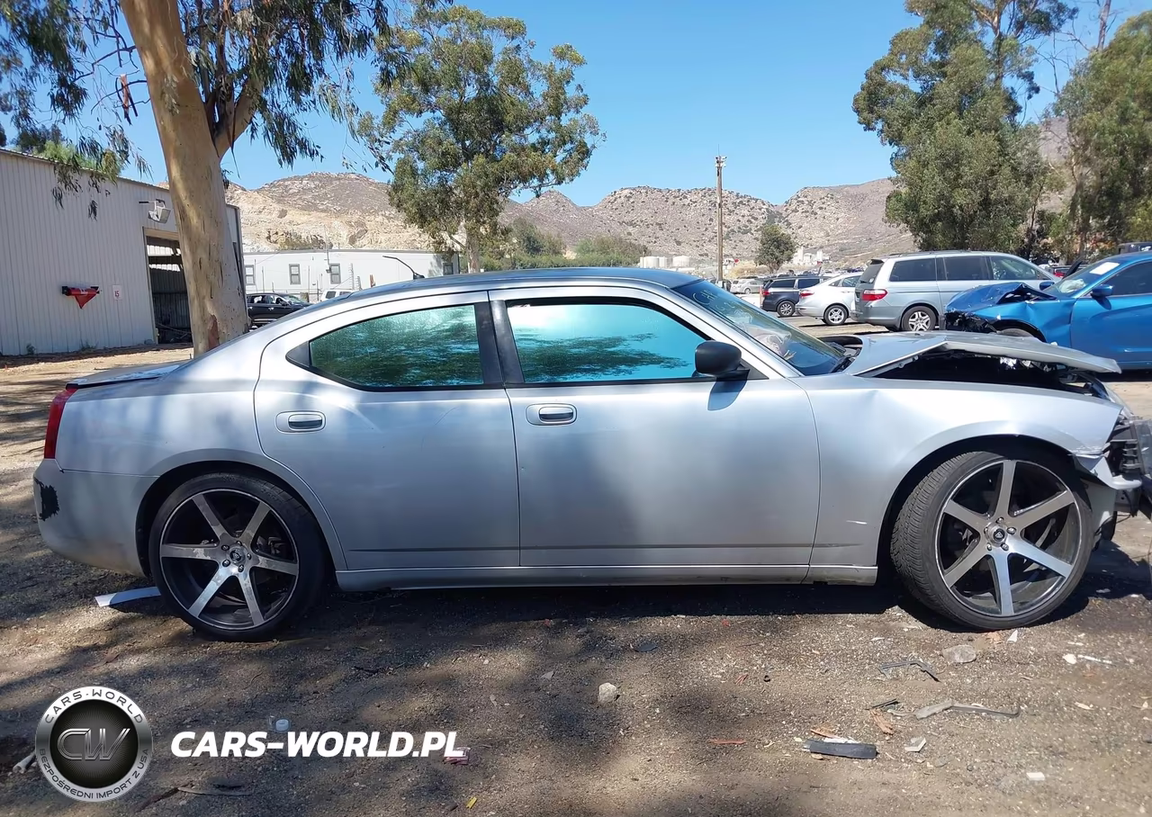 2008 Dodge Charger VIN:2B3KA43R88H326449 - 13