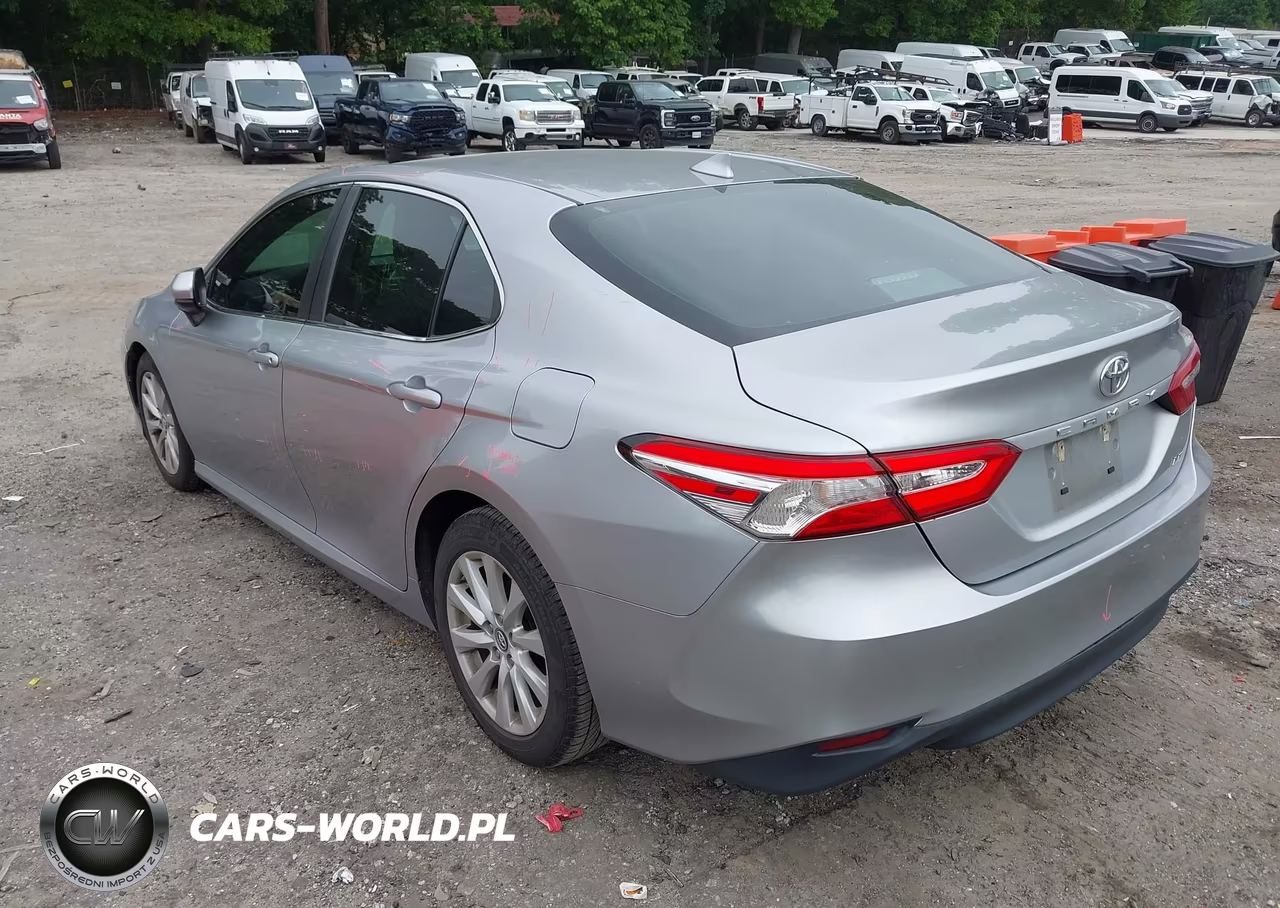 2019 Toyota Camry Le VIN:4T1B11HK7KU846280 - 3