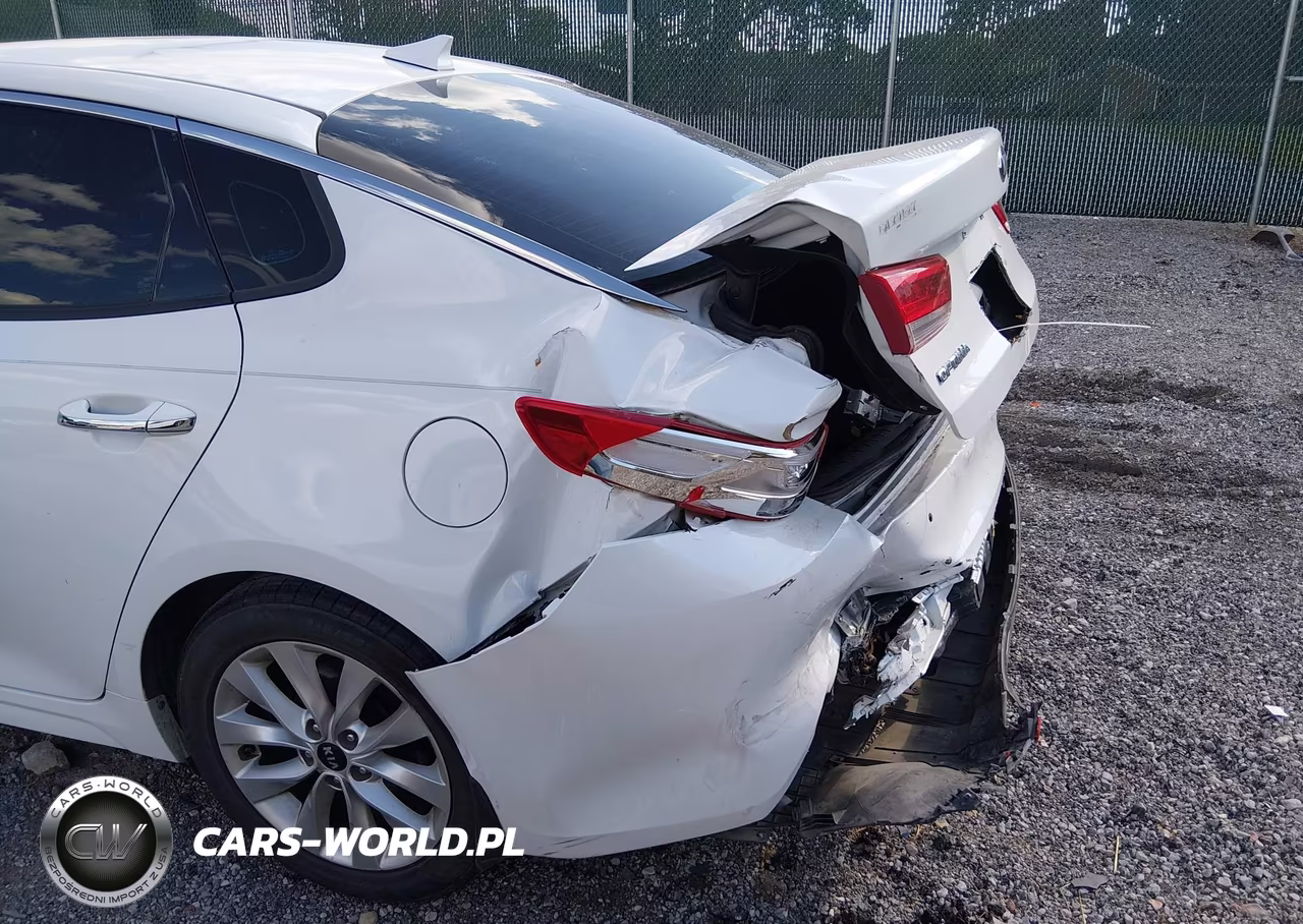 2018 Kia Optima Ex VIN:5XXGU4L32JG195566 - 17