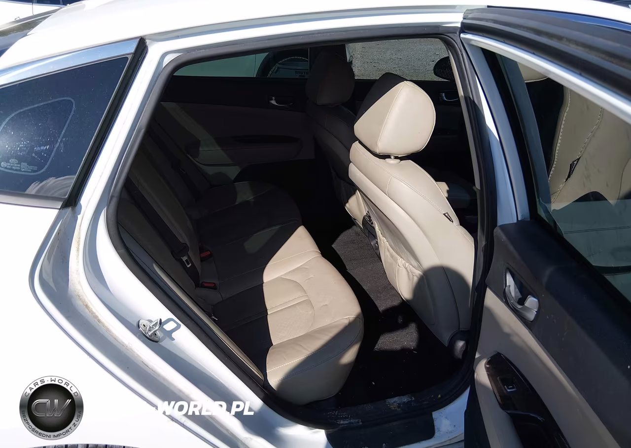 2018 Kia Optima Ex VIN:5XXGU4L32JG195566 - 8