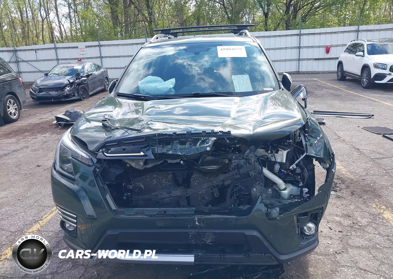 2023 Subaru Forester Touring VIN:JF2SKARC9PH497102 - 11