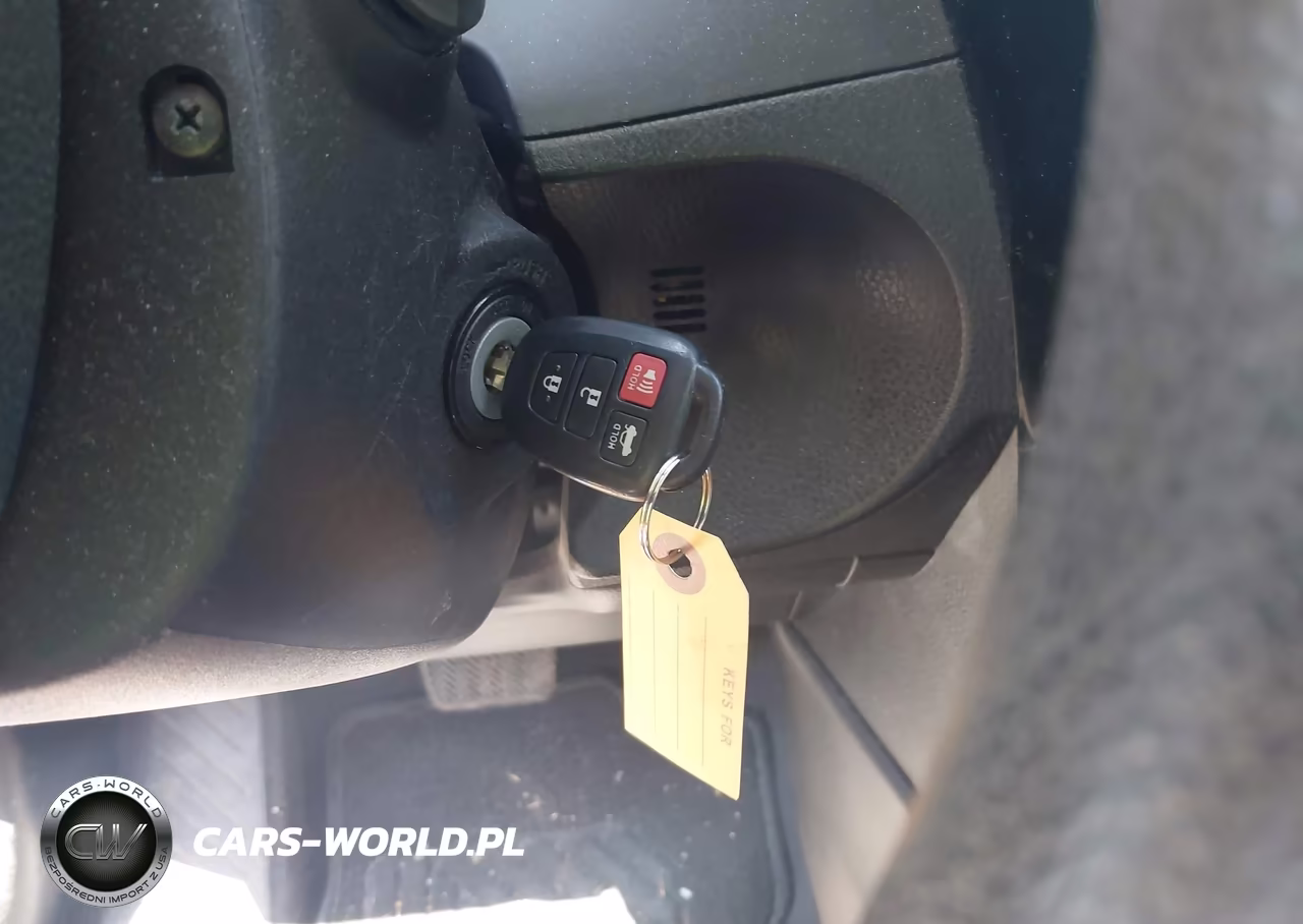 2017 Toyota Corolla L-Le-Se-Se Special Edition-Xle-Xse VIN:5YFBURHE5HP672185 - 11