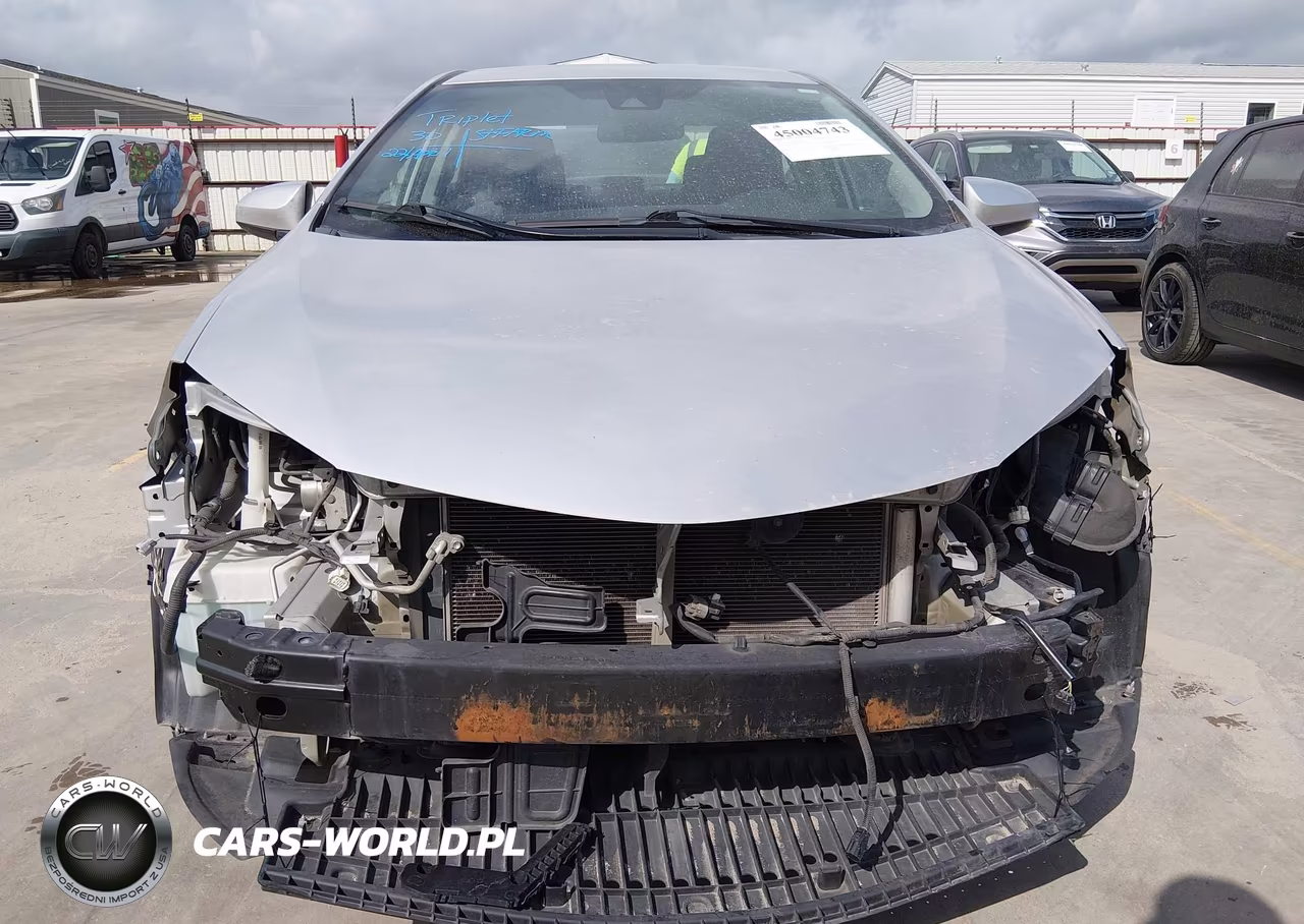 2017 Toyota Corolla L VIN:5YFBURHEXHP610393 - 13