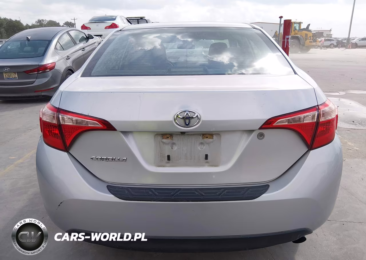 2017 Toyota Corolla L VIN:5YFBURHEXHP610393 - 17