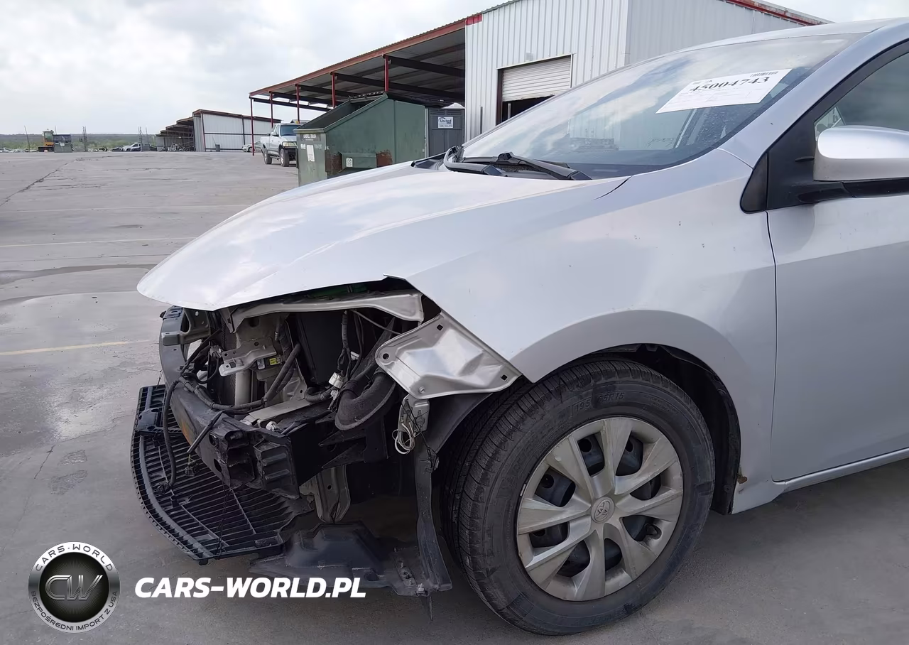 2017 Toyota Corolla L VIN:5YFBURHEXHP610393 - 19