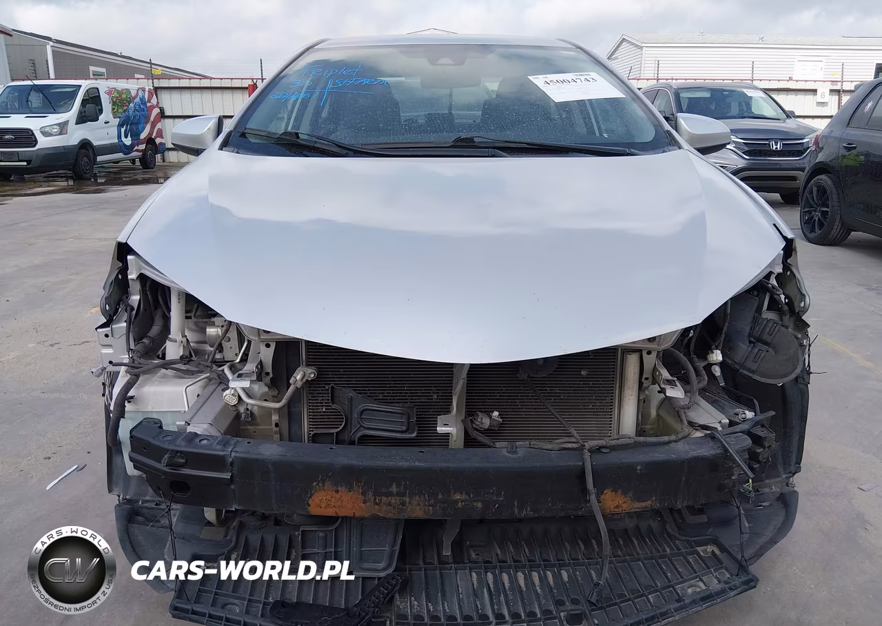 2017 Toyota Corolla L VIN:5YFBURHEXHP610393 - 6