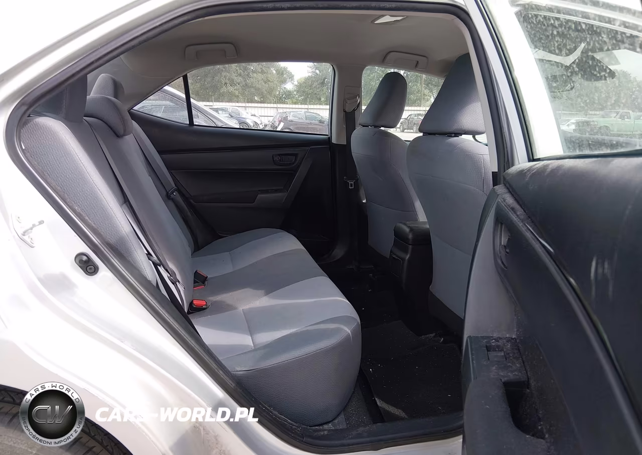 2017 Toyota Corolla L VIN:5YFBURHEXHP610393 - 8