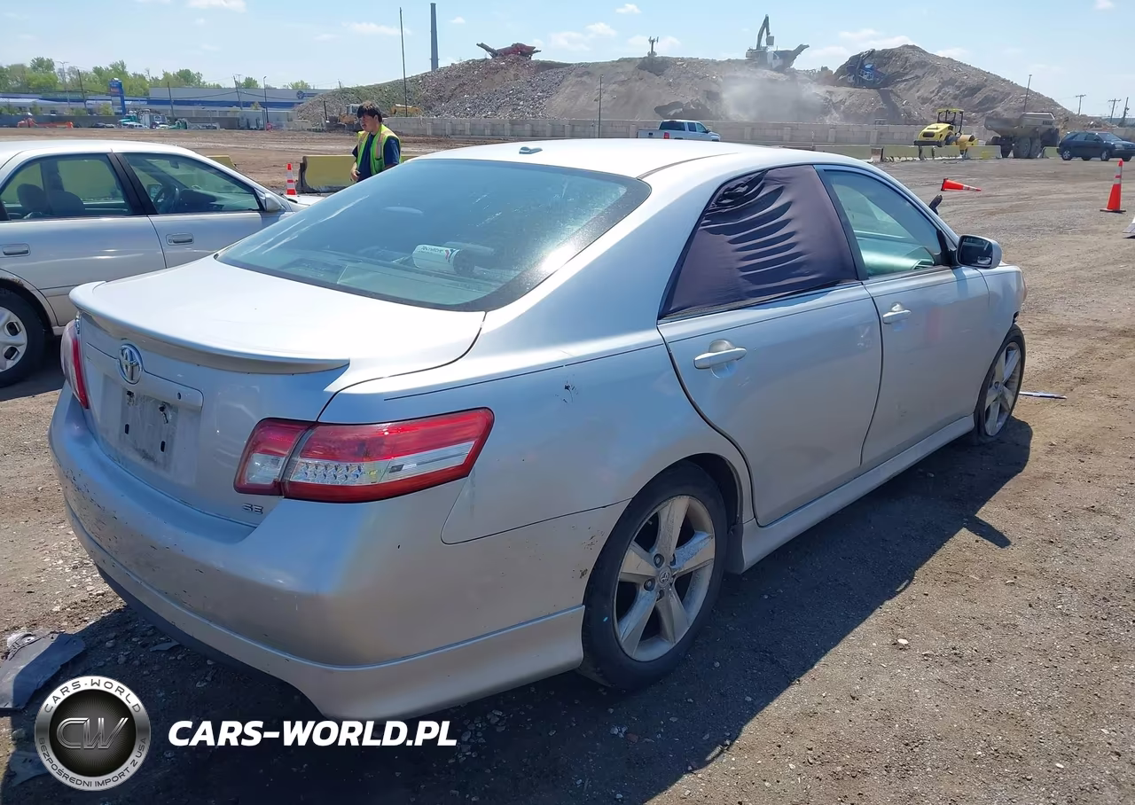2011 Toyota Camry Se VIN:4T1BF3EK2BU141193 - 4