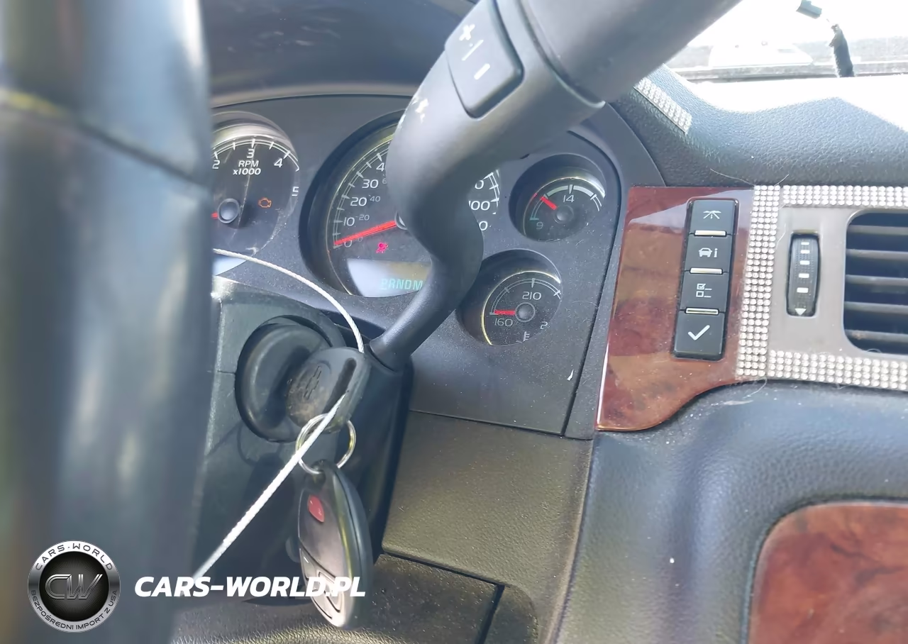 2013 Chevrolet Avalanche Ls VIN:3GNMCEE02DG116176 - 11