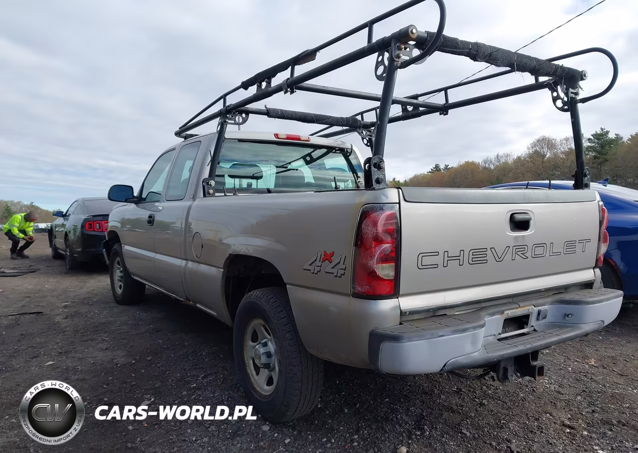 2004 Chevrolet Silverado 1500 Work Truck VIN:2GCEK19VX41127739 - 3