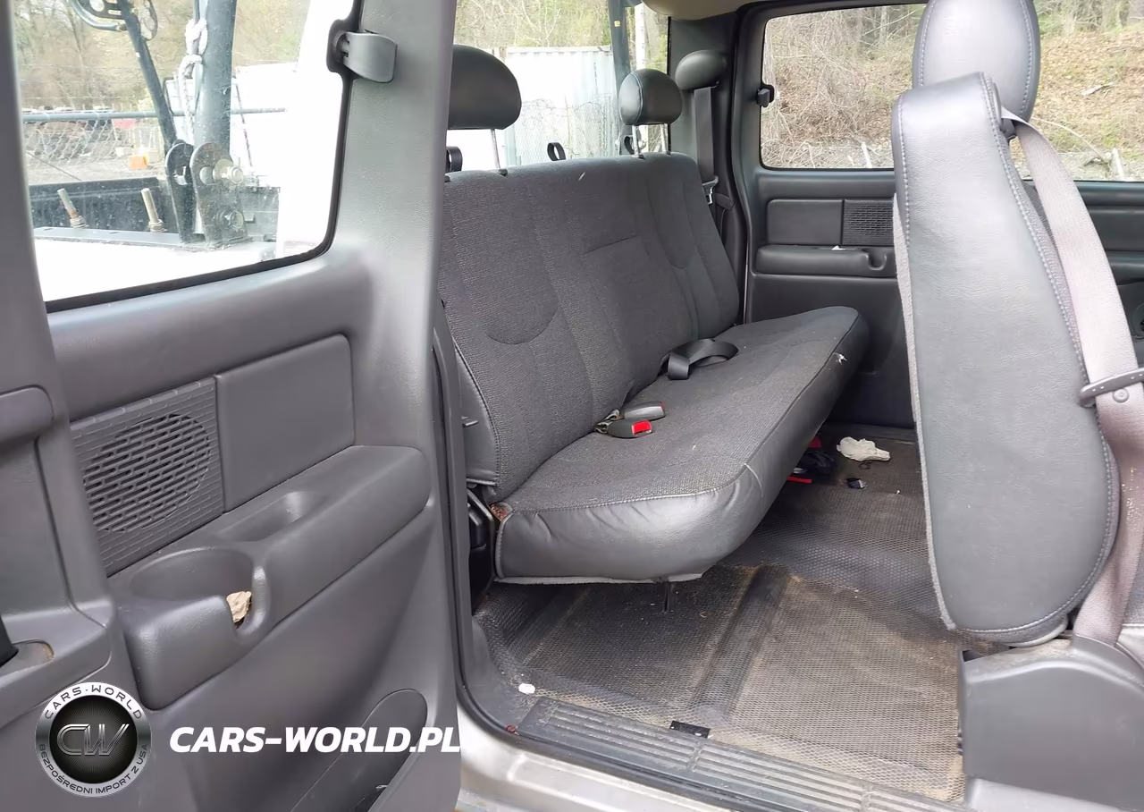 2004 Chevrolet Silverado 1500 Work Truck VIN:2GCEK19VX41127739 - 8