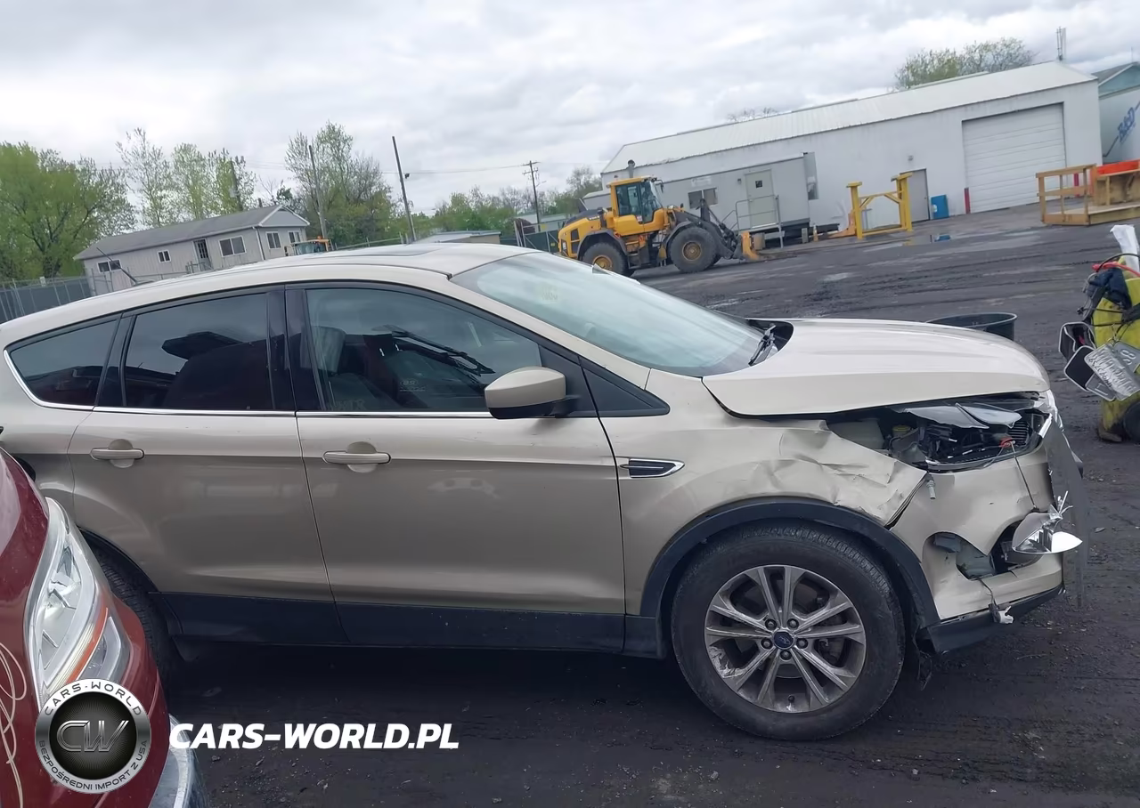 2017 Ford Escape Se VIN:1FMCU9GD5HUE51004 - 13