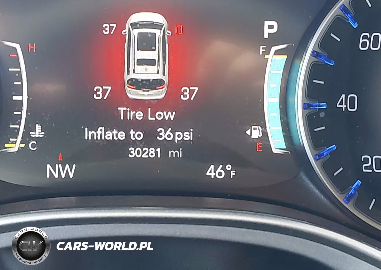 2024 Chrysler Pacifica Touring L VIN:2C4RC1BG8RR190020 - 15