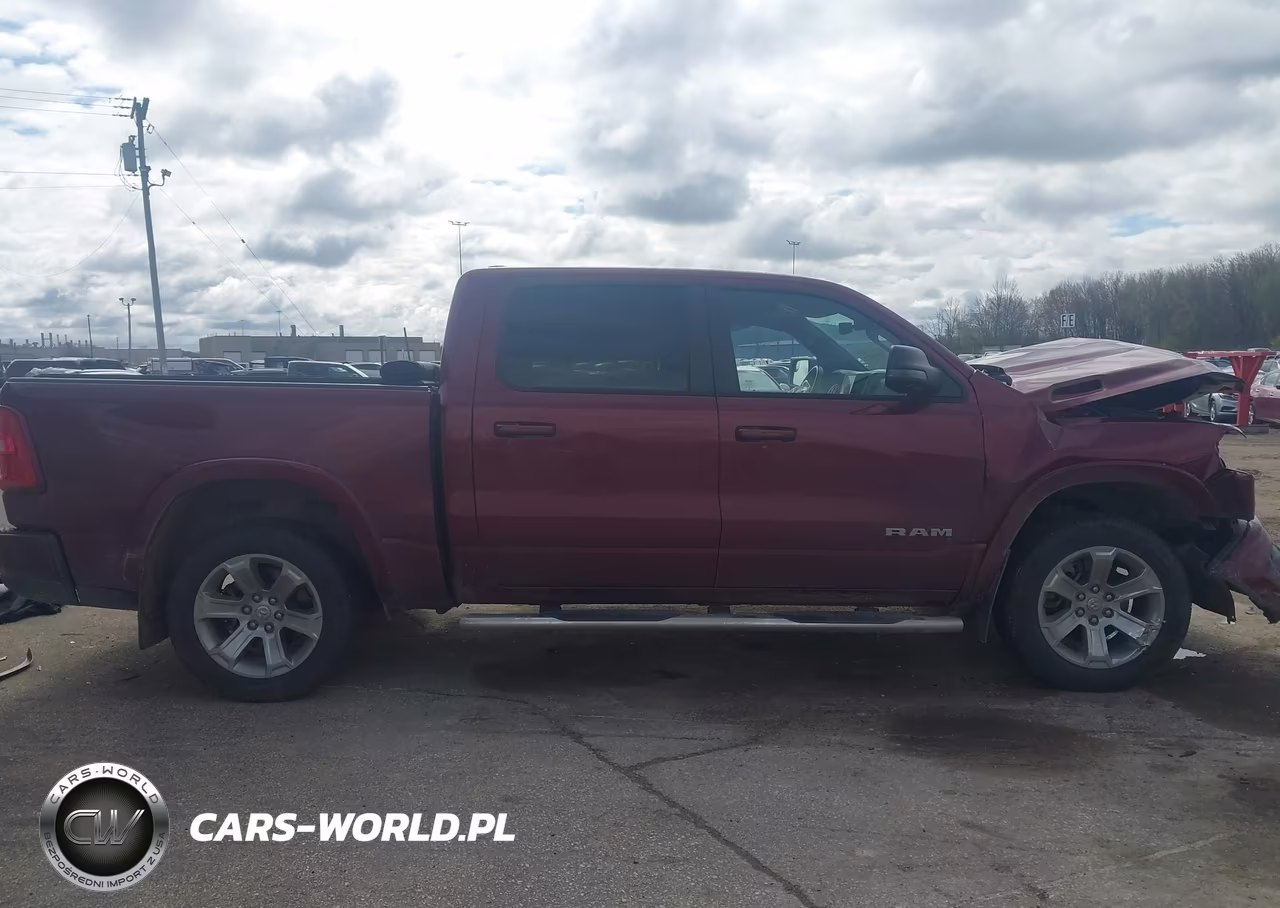 2025 Ram 1500 Big Horn 4X4 5'7 Box VIN:1C6SRFFP5SN541435 - 14