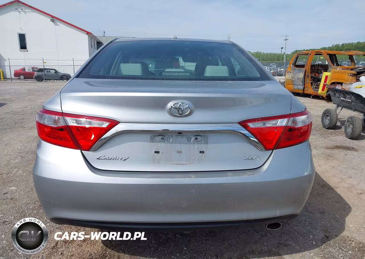 2015 Toyota Camry Le-Se-Xle-Xse VIN:4T4BF1FK7FR499663 - 17