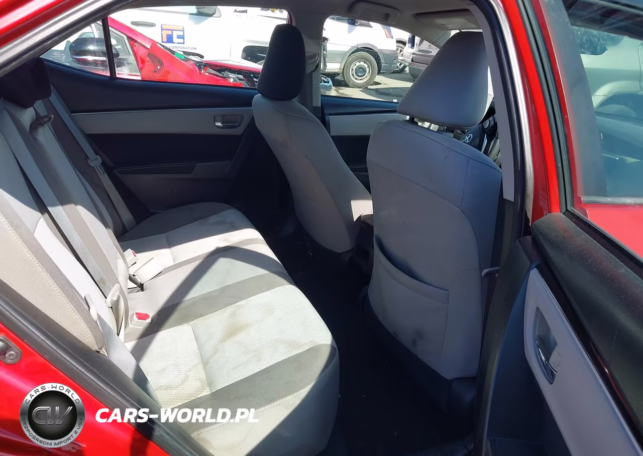 2018 Toyota Corolla Le VIN:2T1BURHE7JC035661 - 8