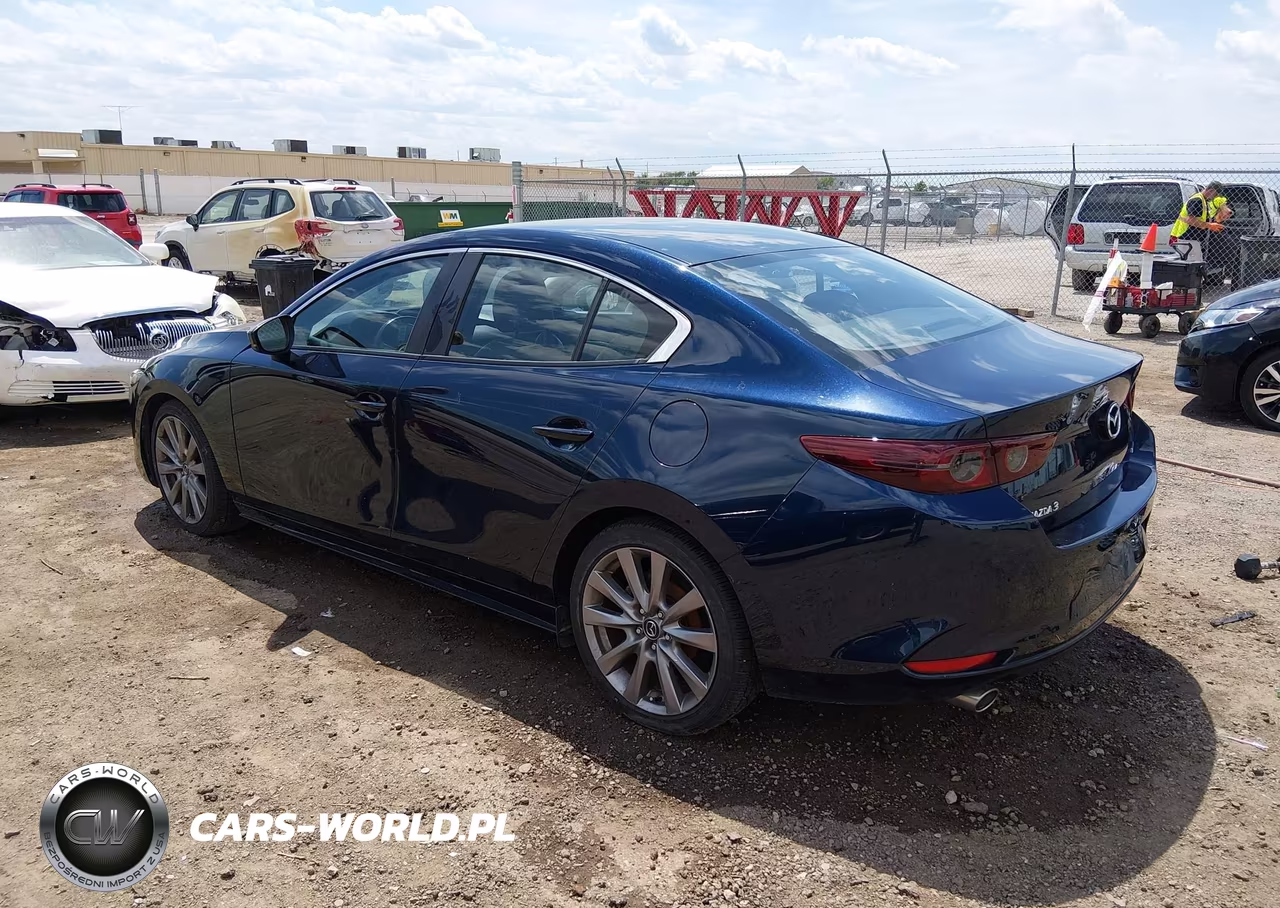 2021 Mazda Mazda3 Select VIN:3MZBPABL5MM251761 - 3