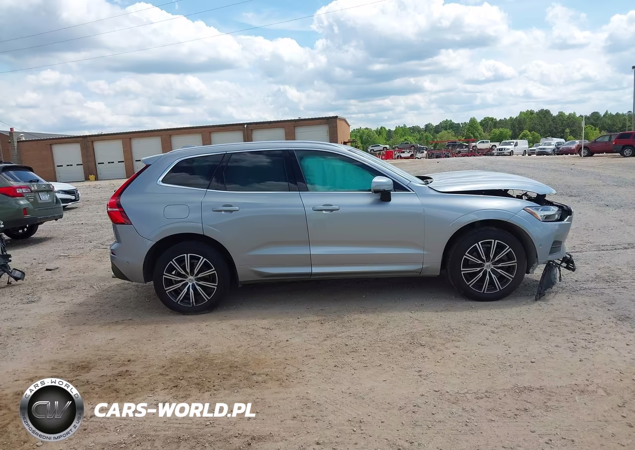 2018 Volvo Xc60 T6 Momentum VIN:YV4A22RK8J1009469 - 13