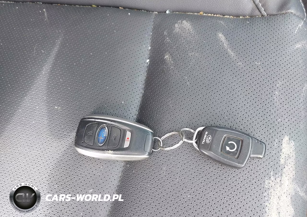 2017 Subaru Outback 2.5I Limited VIN:4S4BSANCXH3386914 - 11