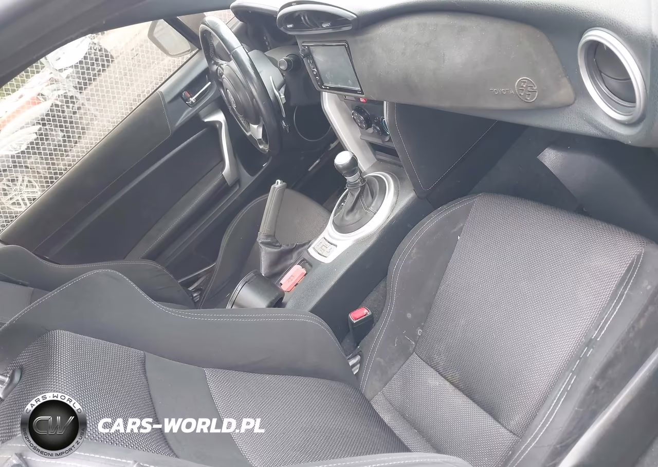 2017 Toyota 86 VIN:JF1ZNAA12H8711403 - 5