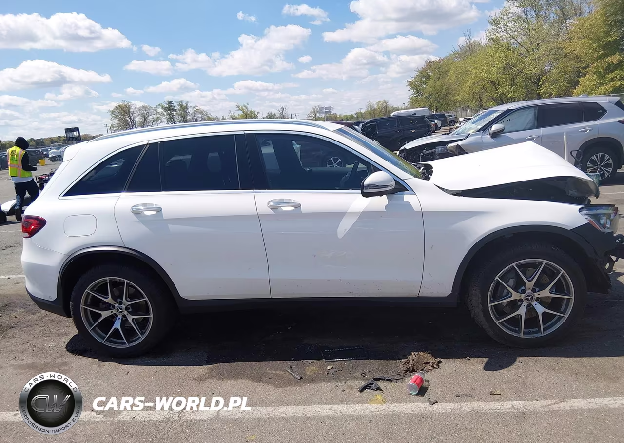 2022 Mercedes-Benz Glc 300 4Matic Suv VIN:W1N0G8EB5NV383148 - 13