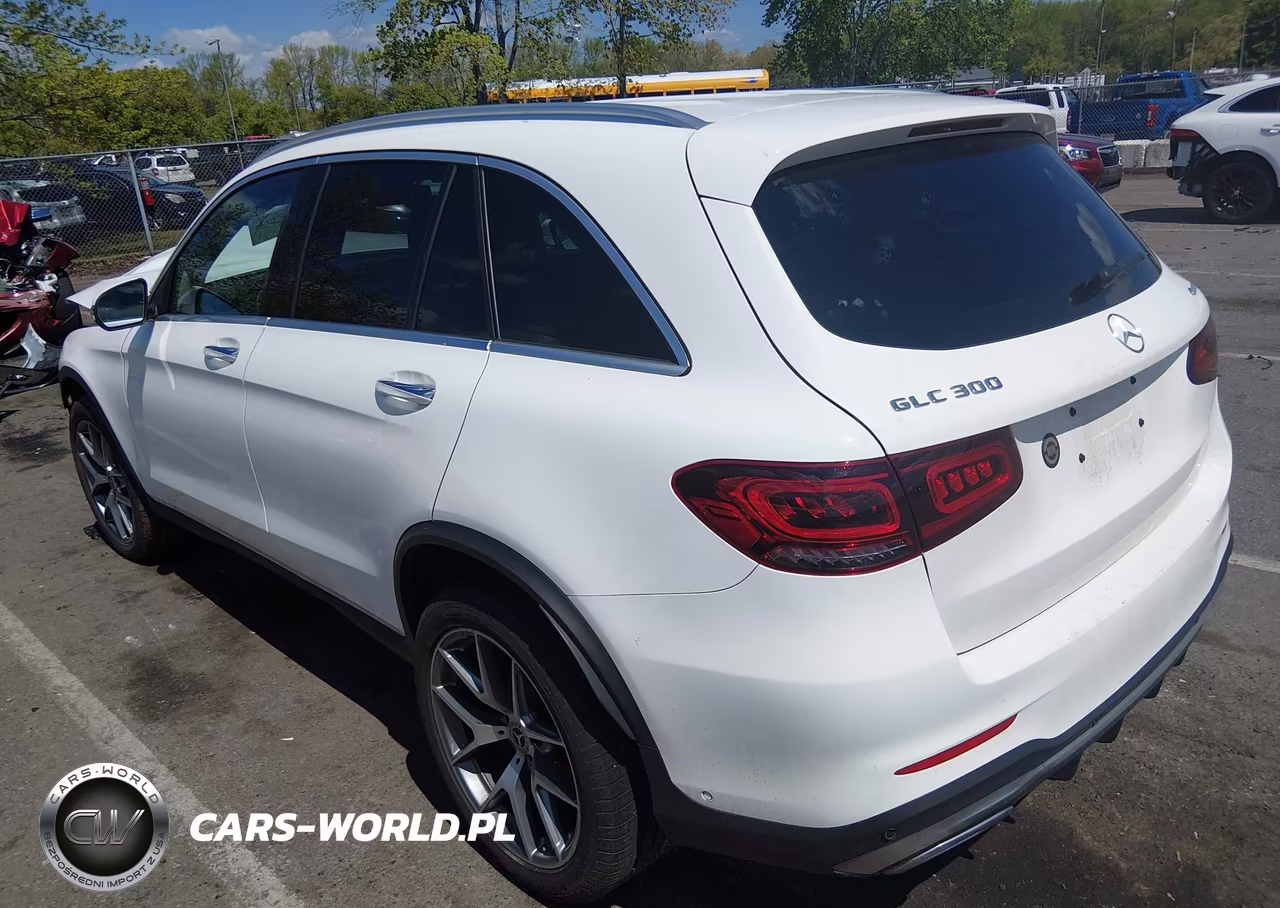 2022 Mercedes-Benz Glc 300 4Matic Suv VIN:W1N0G8EB5NV383148 - 3