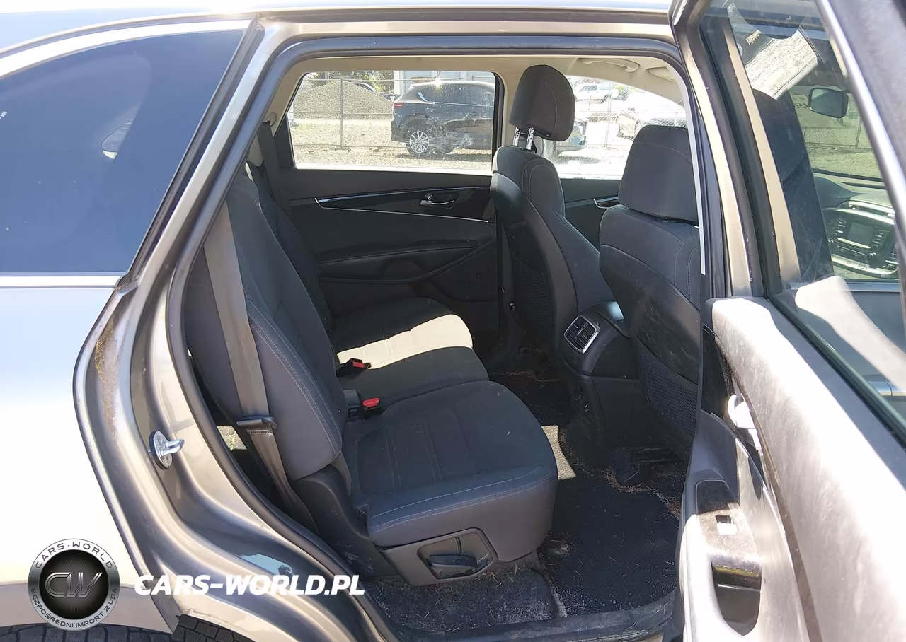 2017 Kia Sorento 3.3L Lx VIN:5XYPGDA59HG312710 - 8