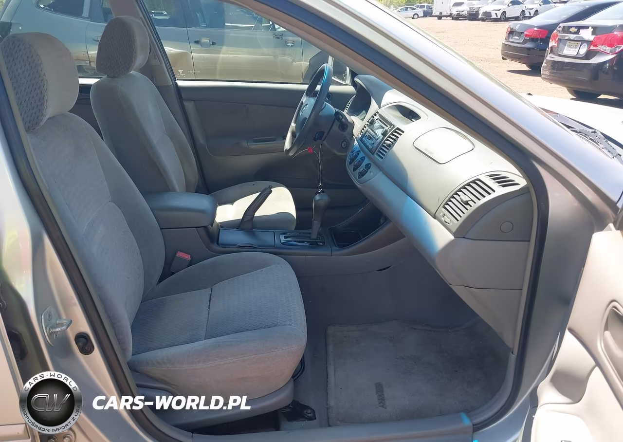2002 Toyota Camry Le V6 VIN:4T1BF32K02U533478 - 5