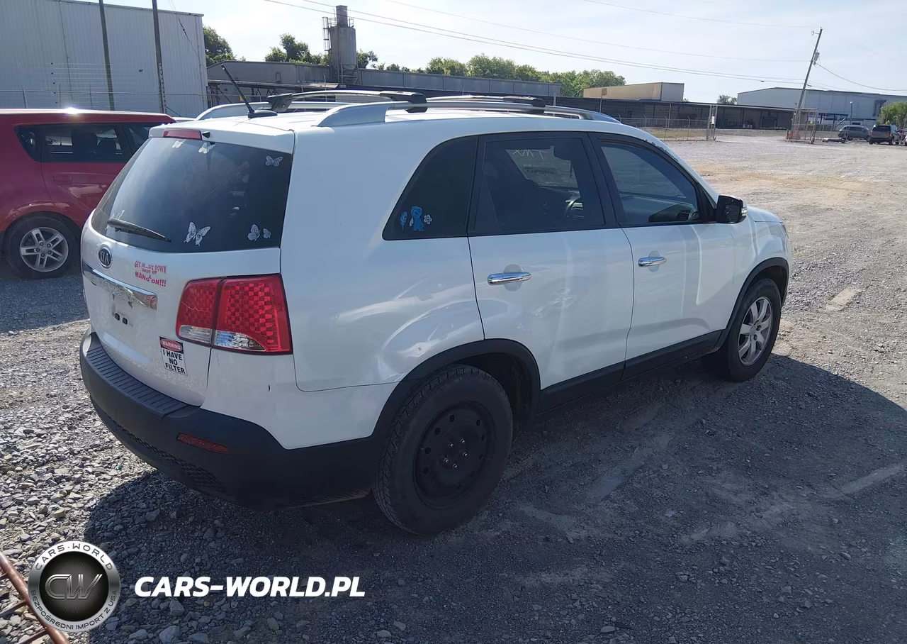 2012 Kia Sorento Lx VIN:5XYKT3A67CG257143 - 4