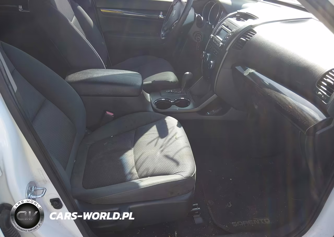 2012 Kia Sorento Lx VIN:5XYKT3A67CG257143 - 5