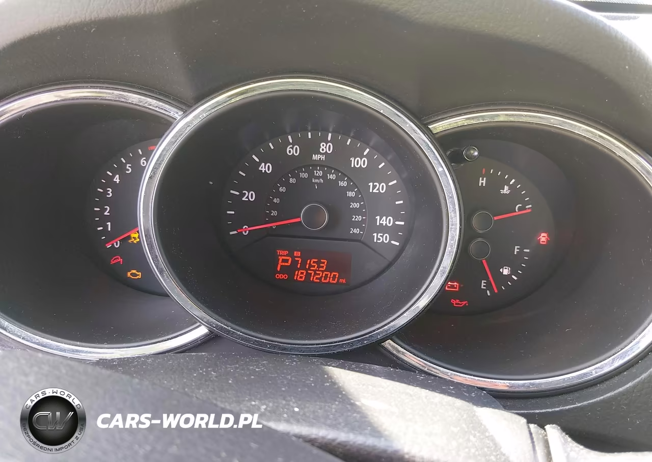 2012 Kia Sorento Lx VIN:5XYKT3A67CG257143 - 7