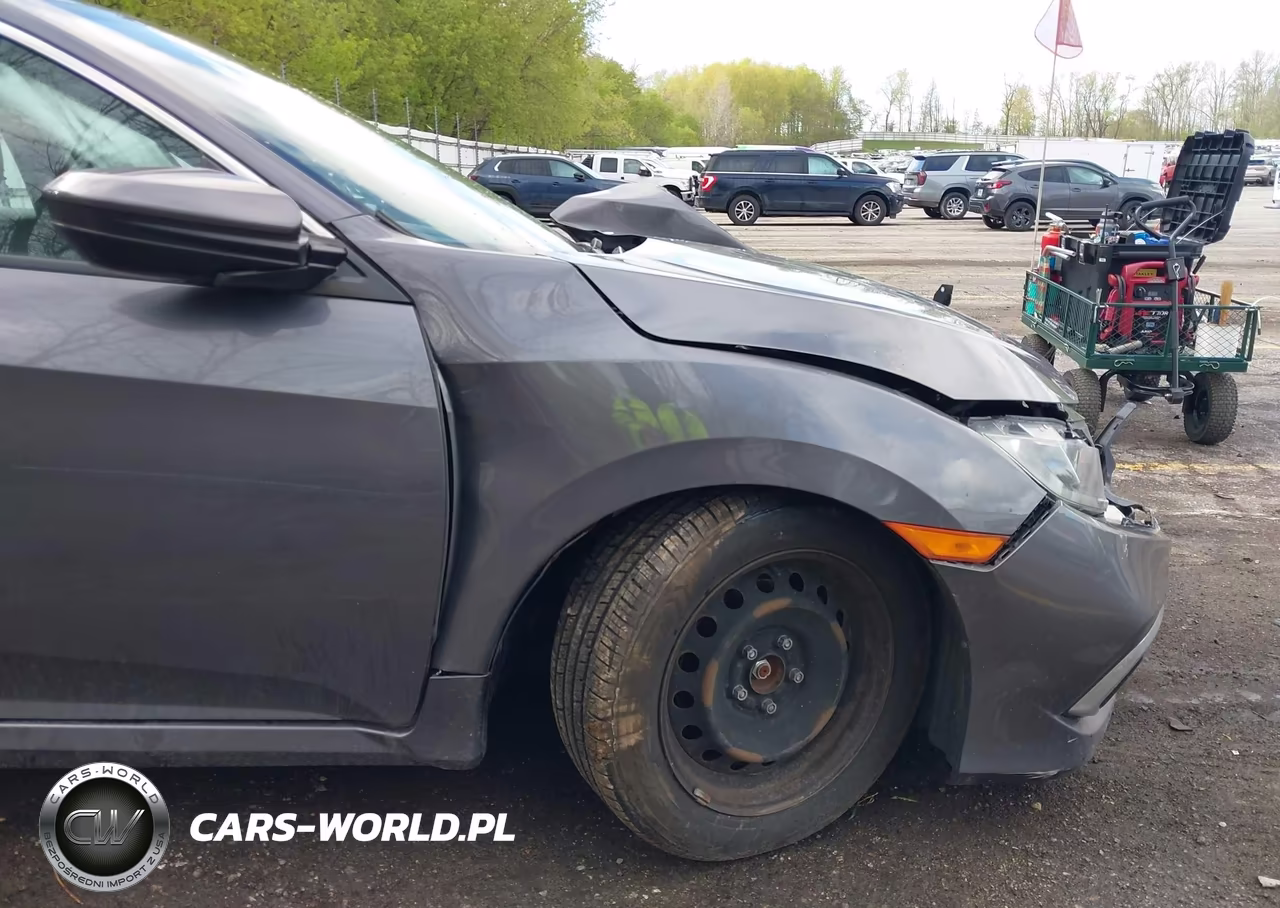 2019 Honda Civic Lx VIN:2HGFC2F68KH552130 - 19