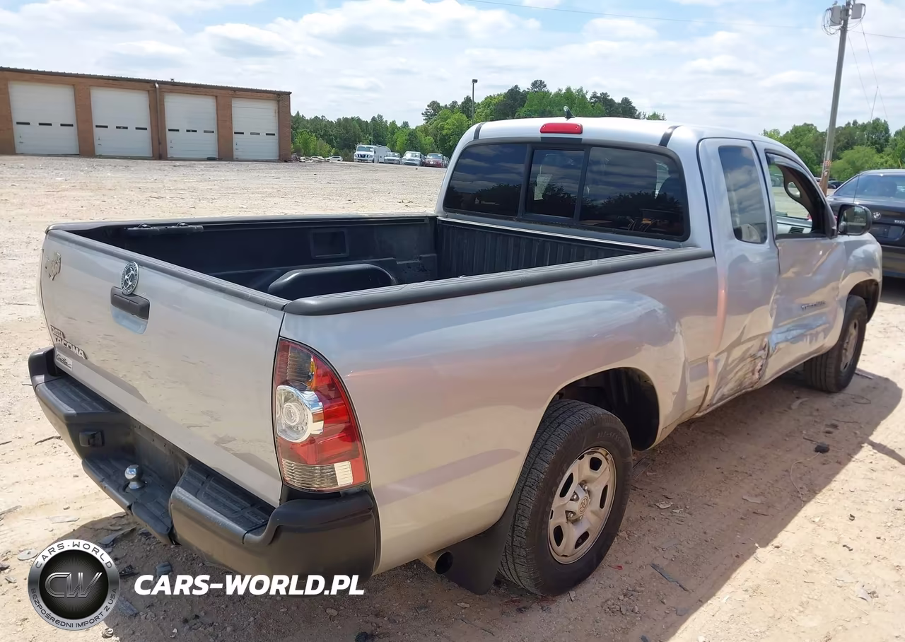 2011 Toyota Tacoma VIN:5TFTX4CN1BX001935 - 4