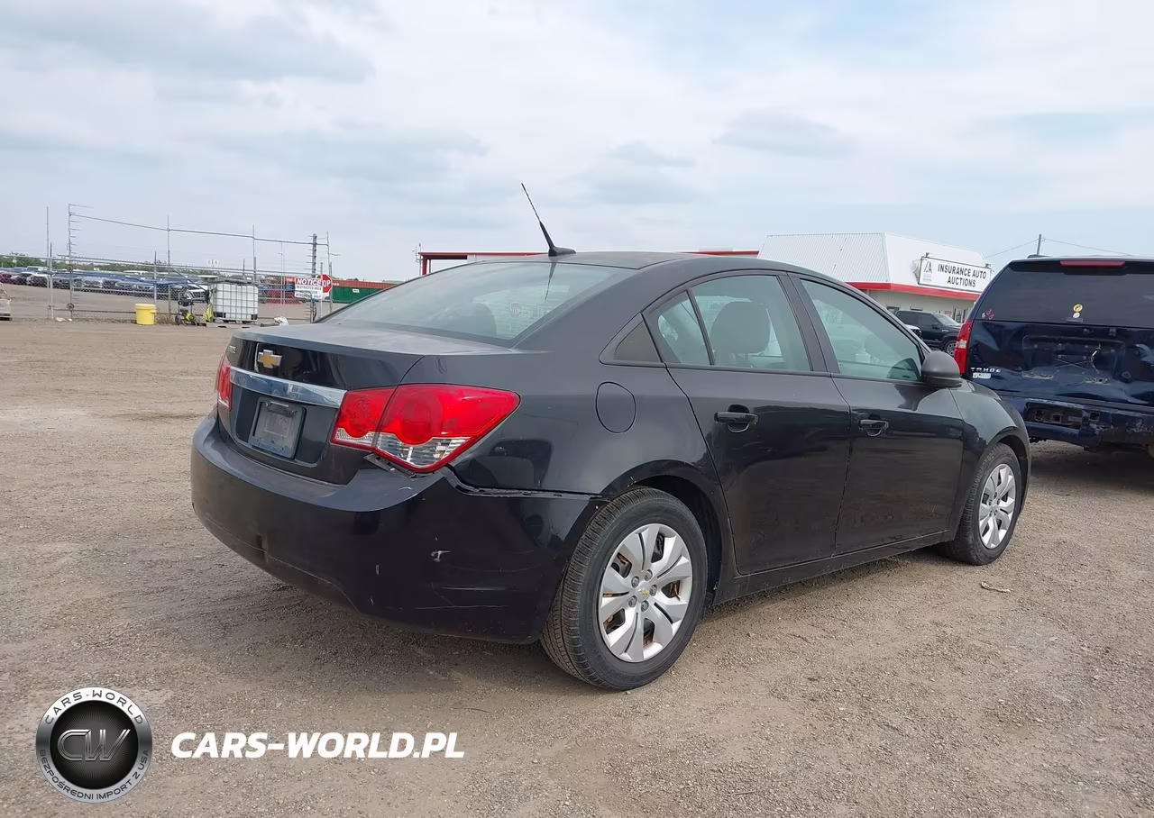 2014 Chevrolet Cruze Ls Auto VIN:1G1PA5SH8E7406871 - 4
