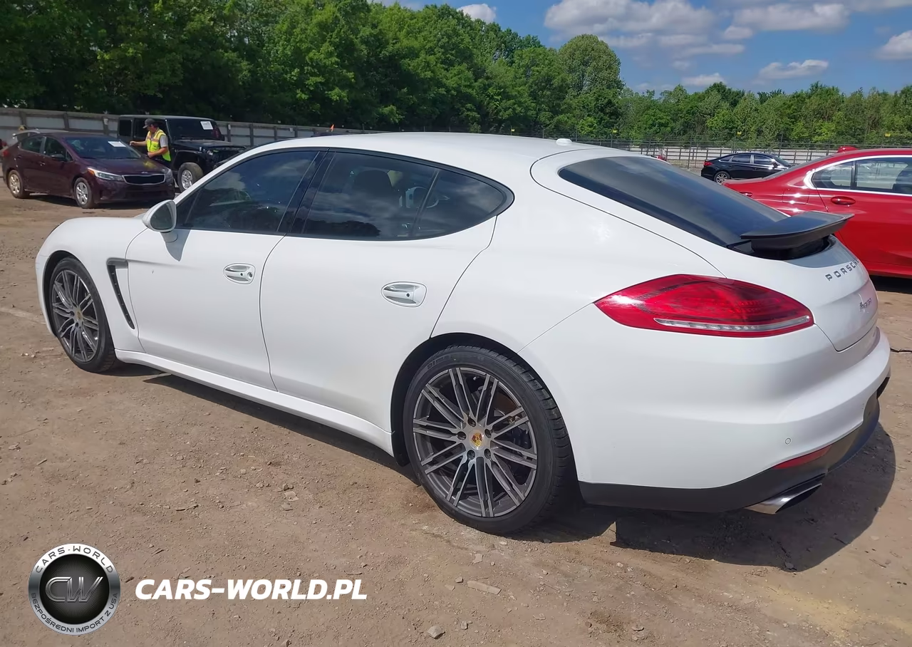 2015 Porsche Panamera 4 VIN:WP0AA2A71FL001884 - 3