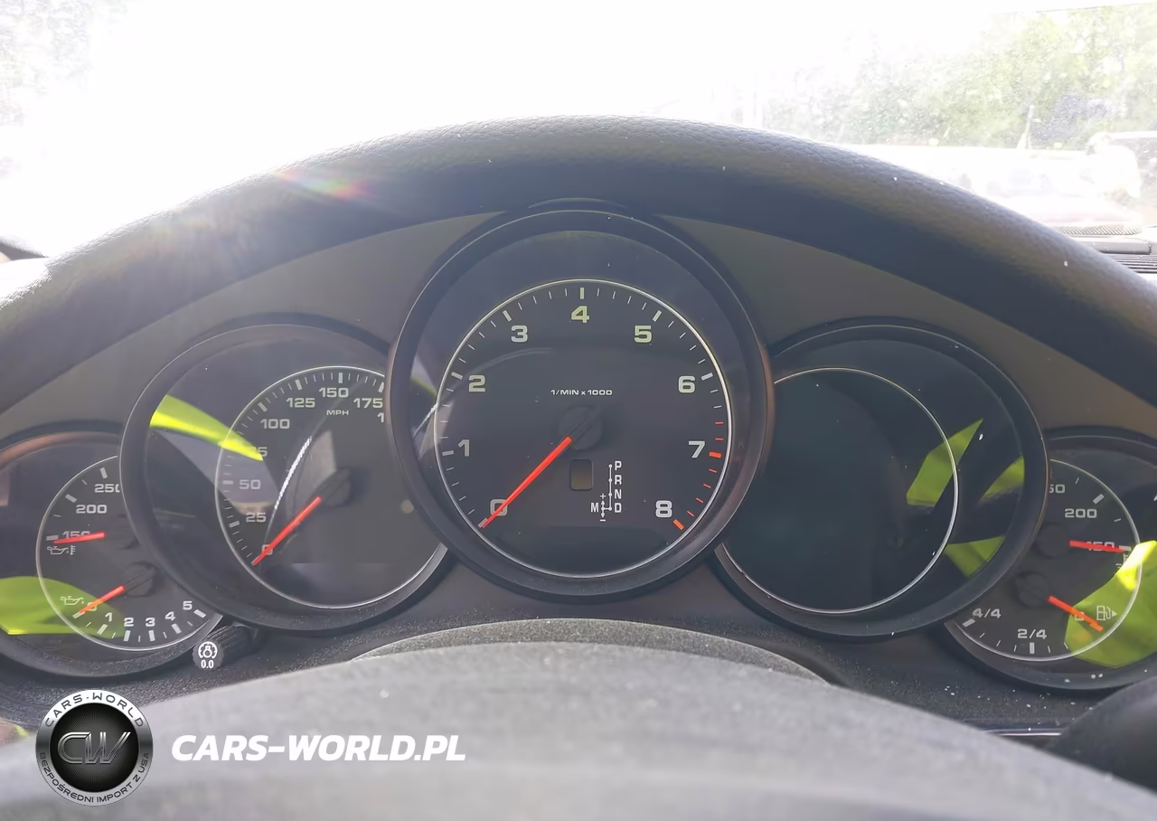 2015 Porsche Panamera 4 VIN:WP0AA2A71FL001884 - 7