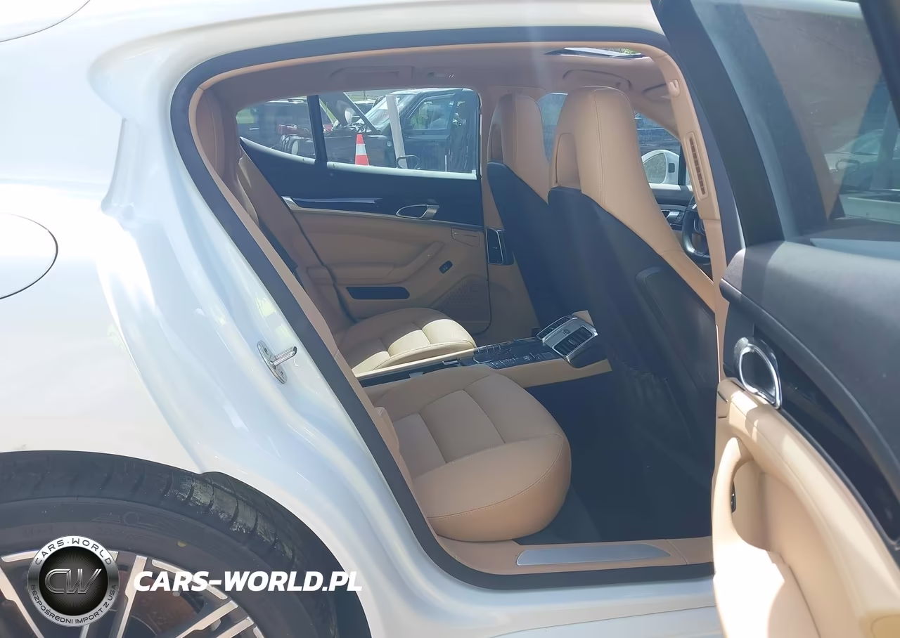 2015 Porsche Panamera 4 VIN:WP0AA2A71FL001884 - 8
