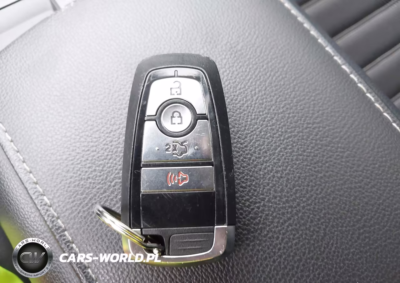 2018 Ford Fusion Se VIN:3FA6P0HDXJR178910 - 11