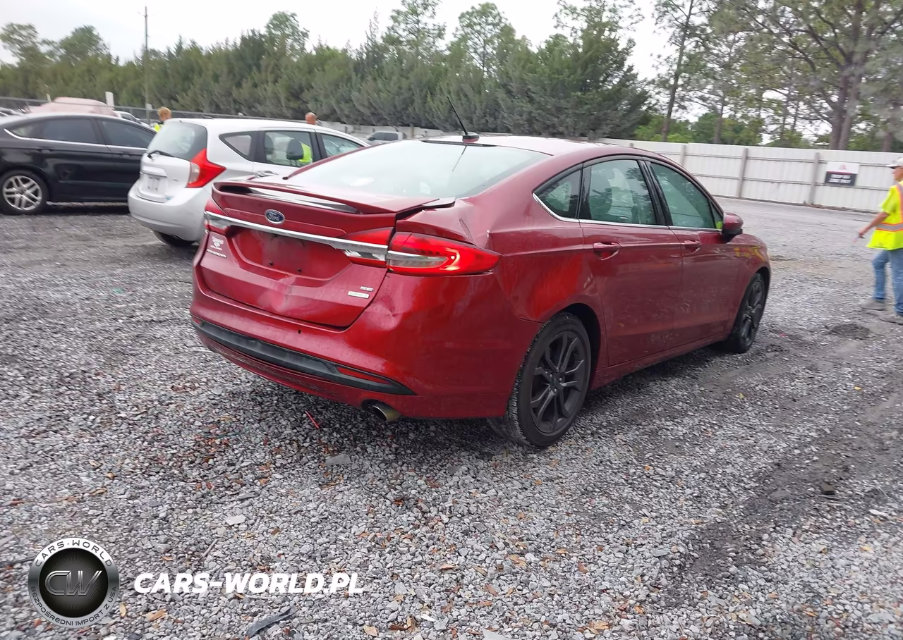 2018 Ford Fusion Se VIN:3FA6P0HDXJR178910 - 4
